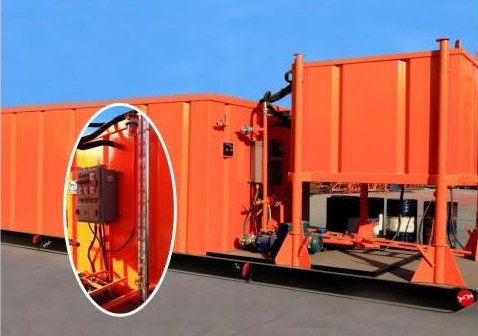 Overhead oil tank