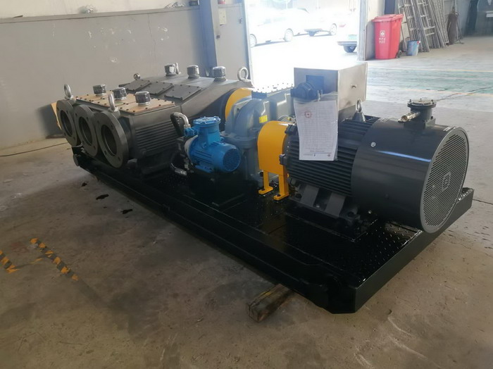 Diaphragm pump